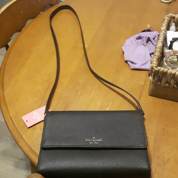 Kate Spade cross body purse *tag still attached - Picture 1 of 5